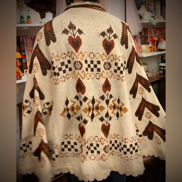 1970’s cloak/cape - Picture 5 of 5